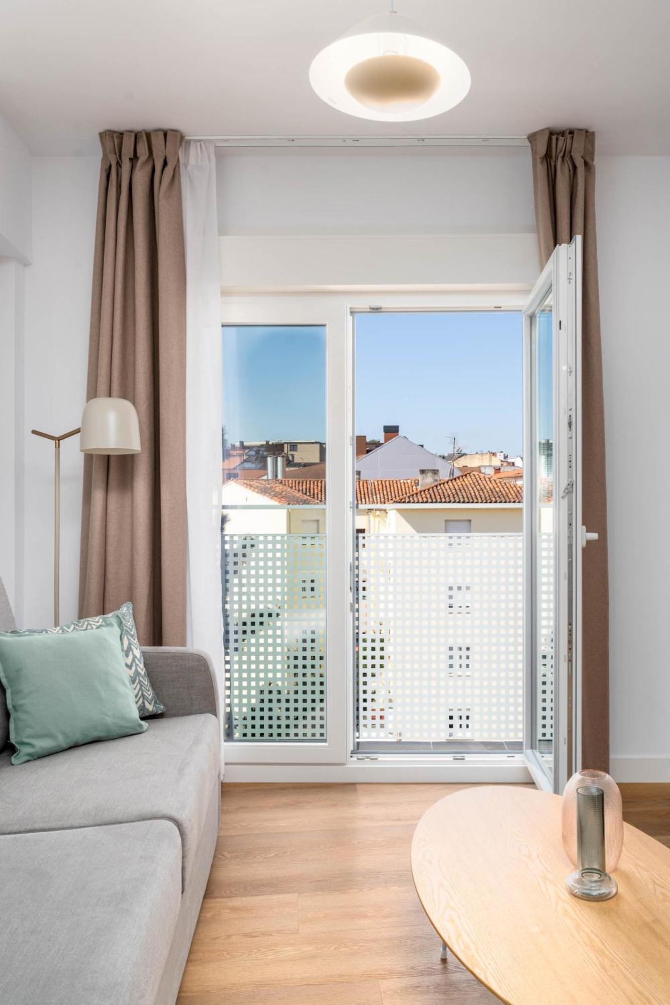 Limehome Oviedo Calle Postigo Bajo Room photo