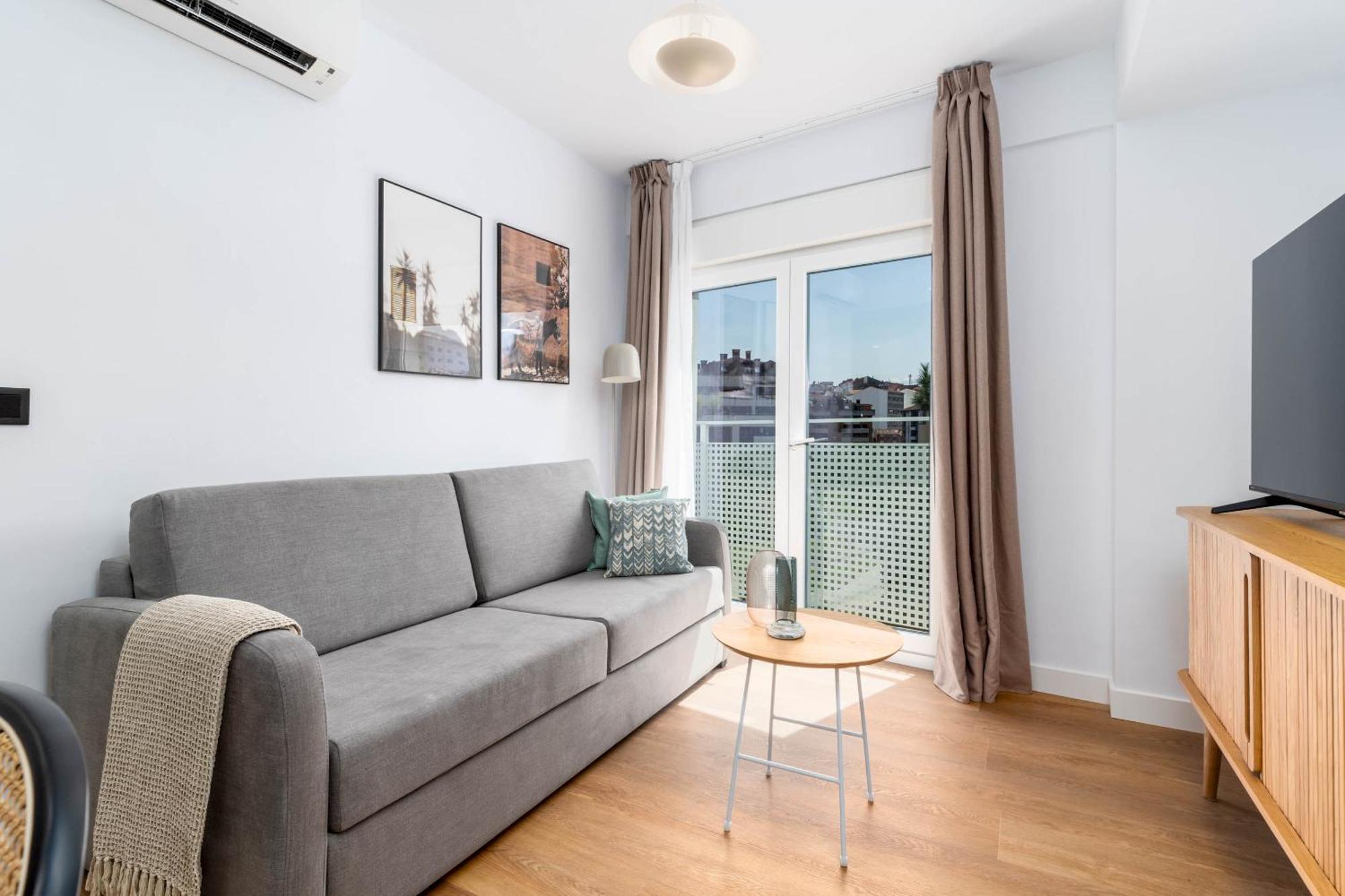 Limehome Oviedo Calle Postigo Bajo Room photo